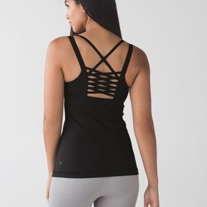 Lululemon Hot to Street tank 2 strappy back